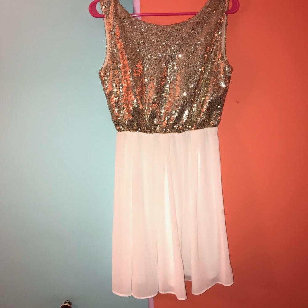 Women’s knee length party dress